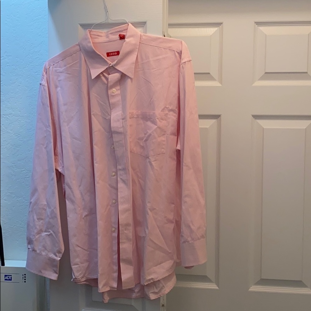 Men’s long sleeve button down dress shirt